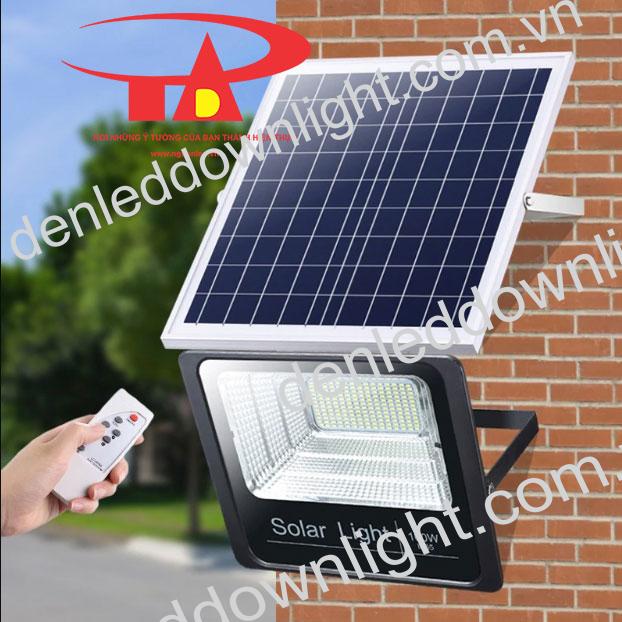 đ&egrave;n pha năng lượng mặt trời 100W chất lượng cao