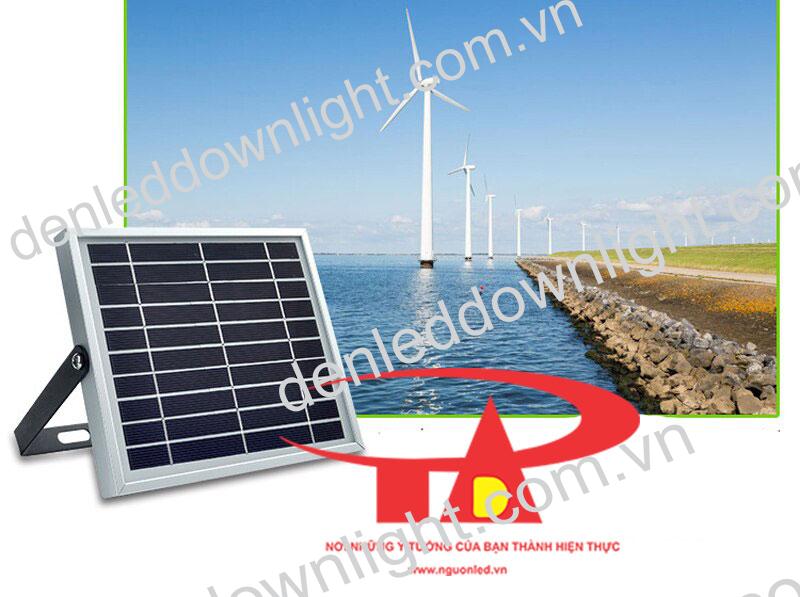đ&egrave;n pha năng lượng mặt trời 30W tuổi thọ cao