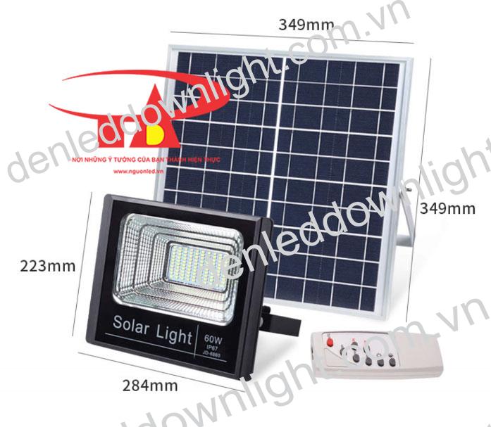 đ&egrave;n pha led năng lượng mặt trời 60W loại tốt