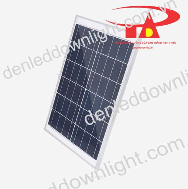 đ&egrave;n pha led năng lượng mặt trời 100W chất lượng cao, loại t&ocirc;t