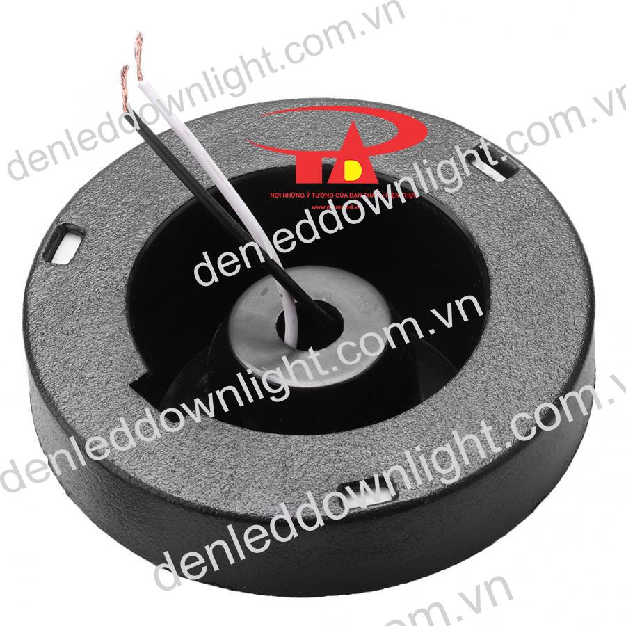 đ&egrave;n trụ cổng năng lượng mặt trời GDL09 gi&aacute; rẻ, si&ecirc;u bền