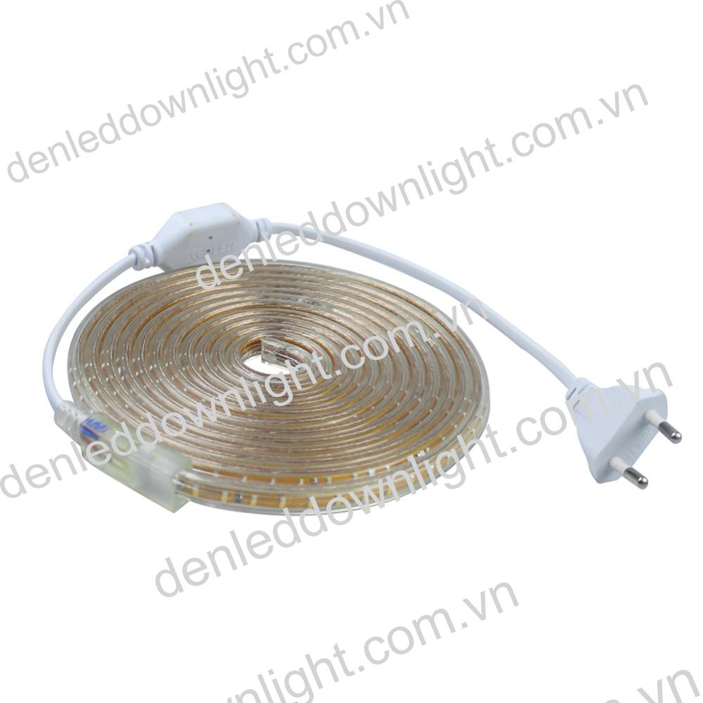 Đ&egrave;n led d&acirc;y 220V ch&iacute;p led 2835 được cắt rời 5m v&agrave; đấu d&acirc;y nguồn sẵn