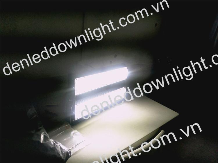 Đ&egrave;n pha led module loại tốt d&ugrave;ng chiếu s&aacute;ng biển quảng c&aacute;o ngo&agrave;i trời, s&acirc;n vườn